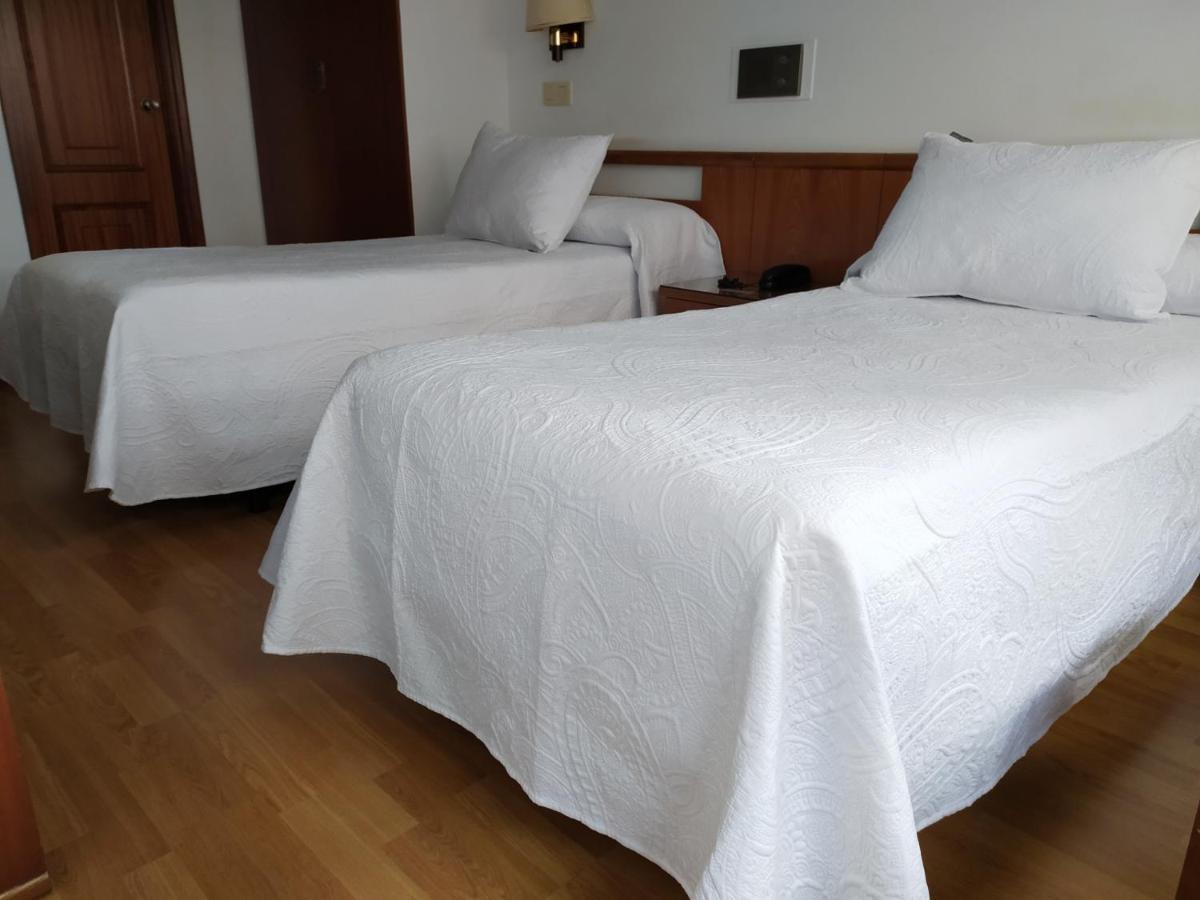 Gasthuis Hostal Palas 3*